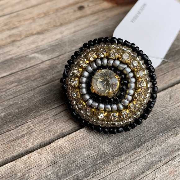 Black Beaded Rhinestone Stretch Ring - Picture 3 of 5